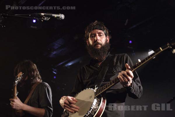 BAND OF HORSES - 2008-02-28 - PARIS - La Maroquinerie - Tyler Ramsey - Benjamin David Bridwell